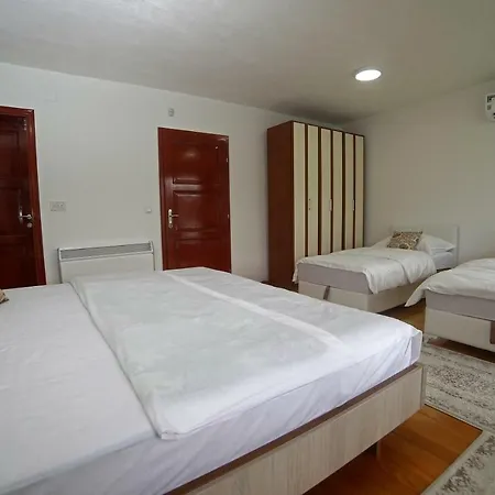 Keep Calm Edition Villa Konjic